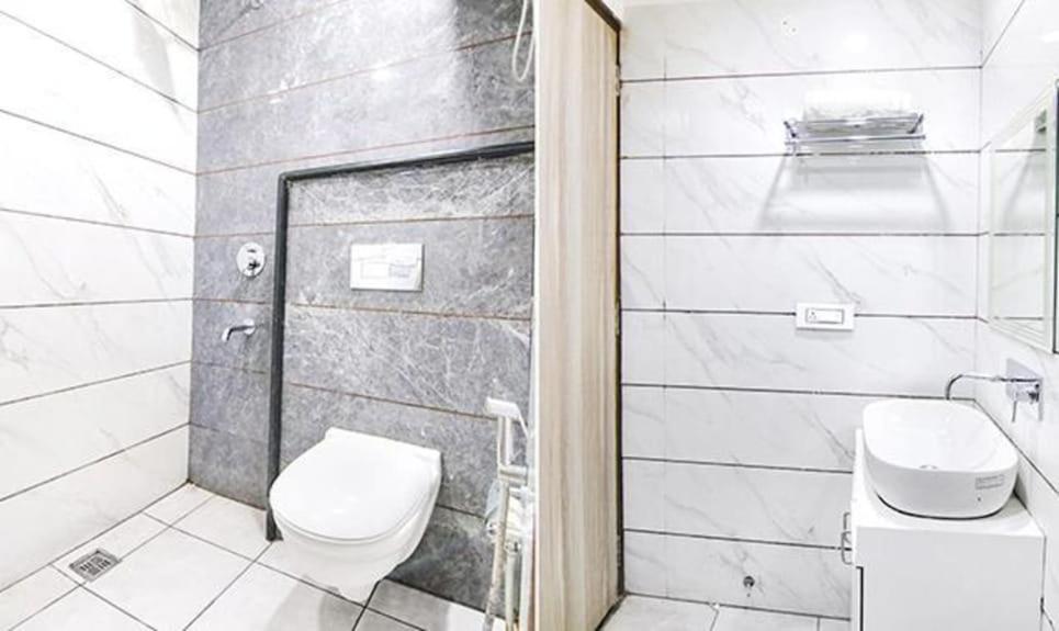 Hotel Welcome Residency Zirakpur ภายนอก รูปภาพ